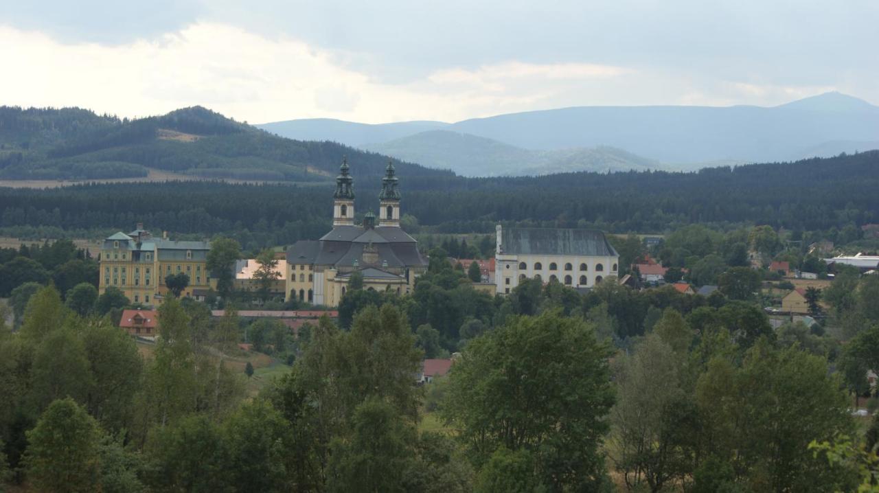 Agroturystyka Romanowka W Krzeszowie Krzeszow  Экстерьер фото